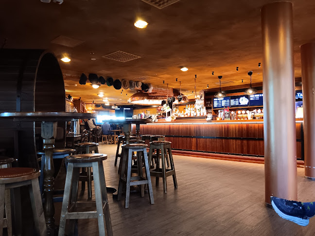 The Oak Barrel Irish Pub