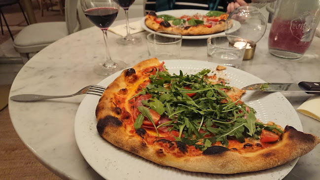 Kirkkotori 7, 06100 Porvoo