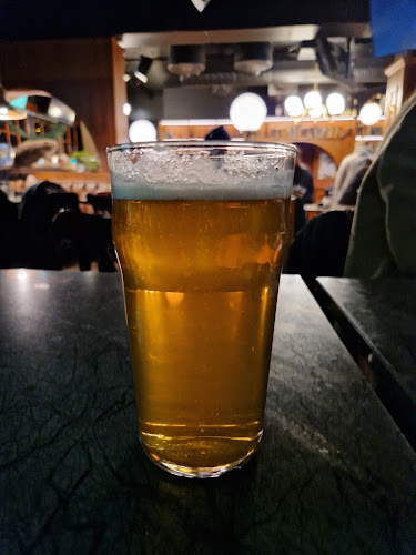 Comments and reviews of Pub Old Mates