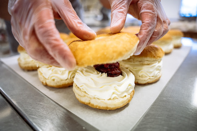 Satun Makiat - Ravintola-ala