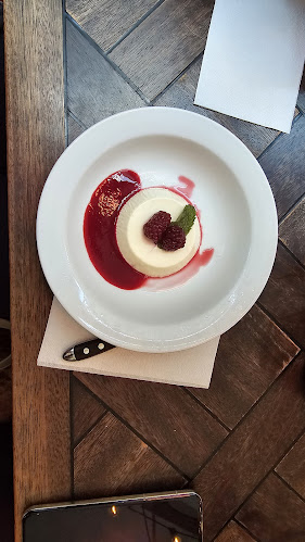 Ravintola Olivia - Kluuvi - Ravintola-ala