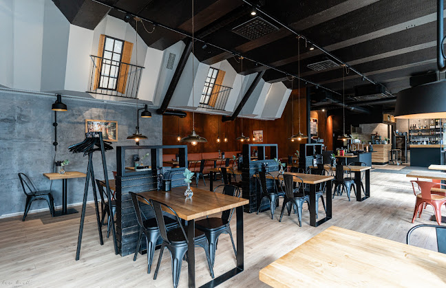 Capri - Ravintola-ala