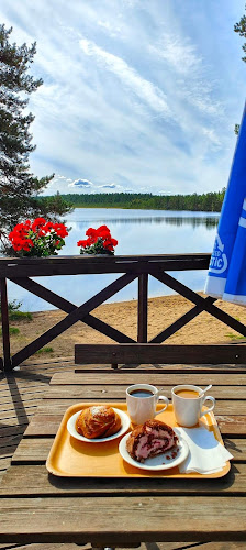 Opinii despre Kahvila-Ravintola Karhunpesä în Koskue - Ravintola-ala