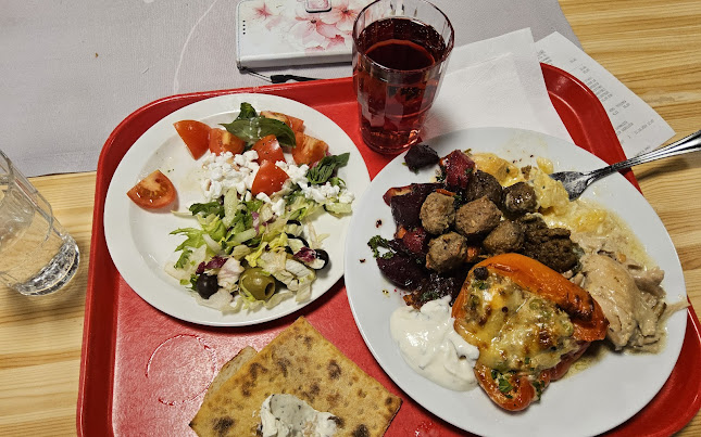 Punaisen piipun kievari - Ravintola-ala