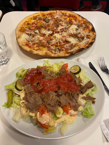 Sähkötalon 1. kerroksessa, Kampinkuja 2, 00100 Helsinki