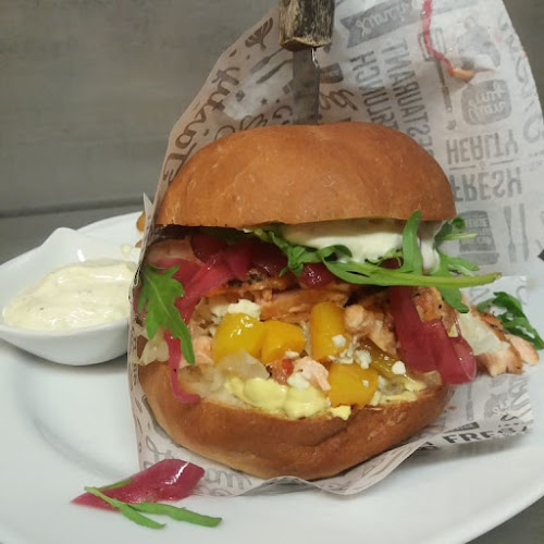 Opinii despre Sininen Hetki. Majoitus- ja ravitsemusliike, sauna ja kokoustilat meren äärellä. în Kaskinen - Ravintola-ala