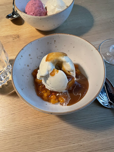 Comentarii opinii despre Saivo Kitchen & Bar of Moments