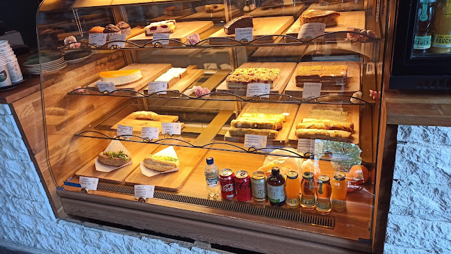 Comentarii opinii despre Phin Coffee