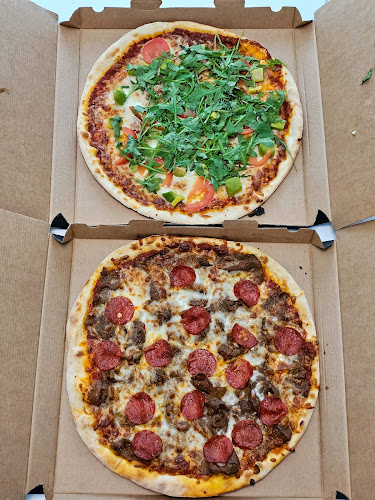 Lounaskahvila Sanna - Ravintola-ala