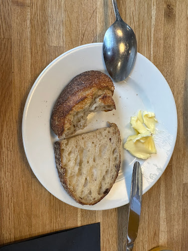 Comentarii opinii despre Zum Beispiel