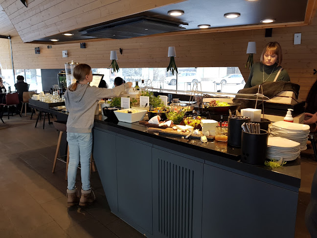 Comentarii opinii despre Puistokahvila Makia