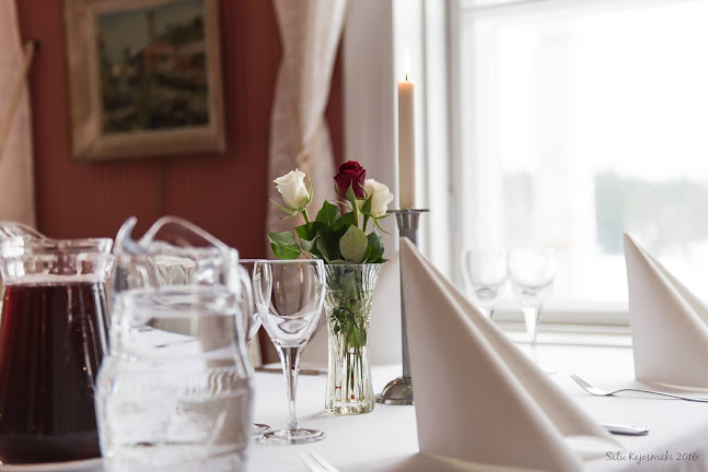 Pappilan Pidot Oy / Keuruun vanha pappila