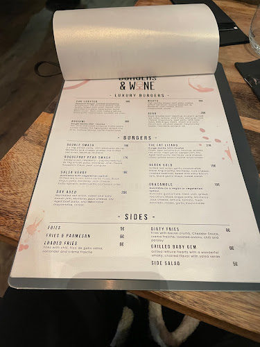 Opinii despre Burgers & Wine în Helsinki - Ravintola-ala