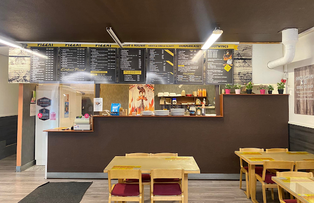 Comentarii opinii despre Tasanne Kebab Pizzeria