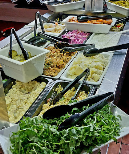 Milan Maikkula - Ravintola-ala