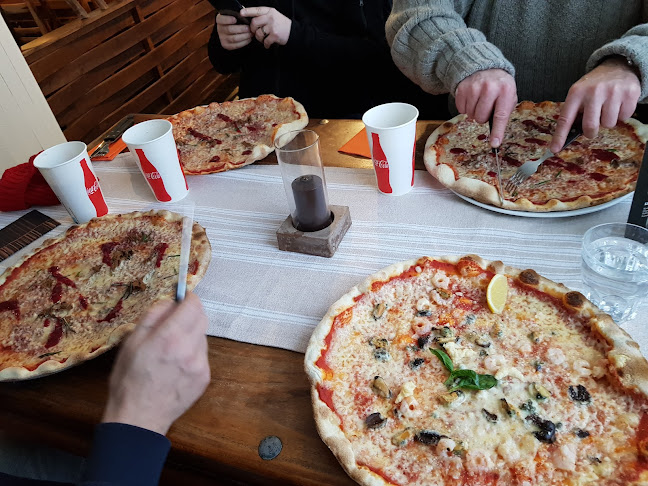 Pärjä Ski Bistro & Suites - Ravintola-ala