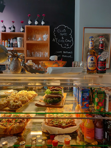 Ihana Kahvila Baari Phone number