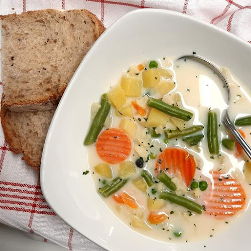 Opinii despre Kahvila & konditoria Kokko în Hämeenlinna - Ravintola-ala