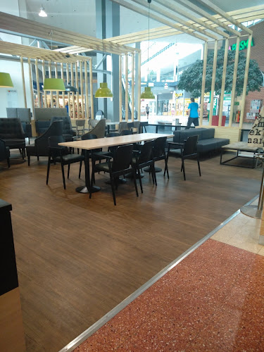 Opinii despre Hesburger Prisma, Riihimäki în Riihimäki - Ravintola-ala