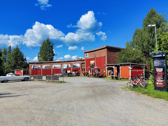 Lounaskahvila Veturitalli Oy - Ravintola-ala