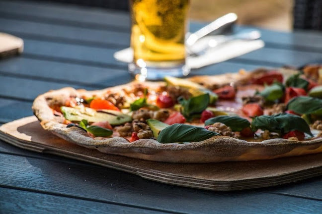 Särkänsalmentie 178, 21100 Naantali