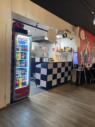 Opinii despre Mike's Diner, Tikkurila în Vantaa - Ravintola-ala