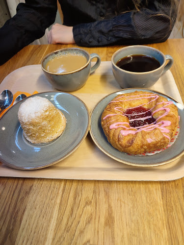 Cafe Trube Hallikahvila - Ravintola-ala