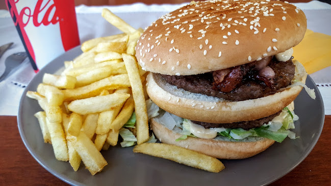 Opinii despre Grilli-Kahvio Pikkulämmin în Prunkila - Ravintola-ala