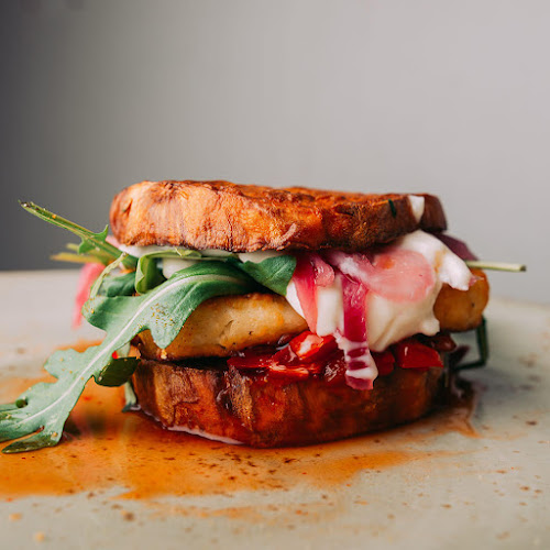 Comentarii opinii despre Turo's Heavy Kebab Keskusta