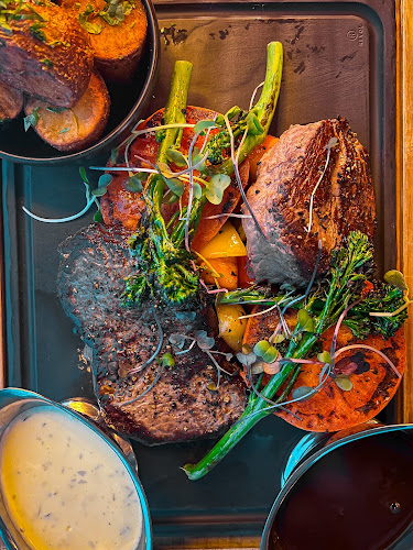 Rafael’s Steakhouse & Bistro