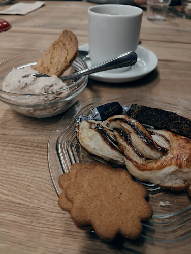 Kurikan Lakkitehdas - Ravintola-ala