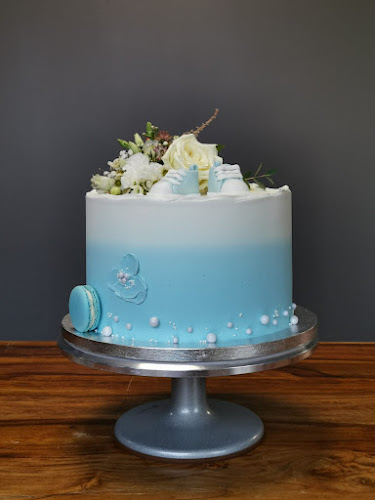 http://www.cakesbykristak.fi/