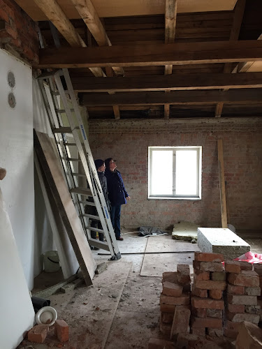 Comentarii opinii despre Myymälä & kahvila Makutuote