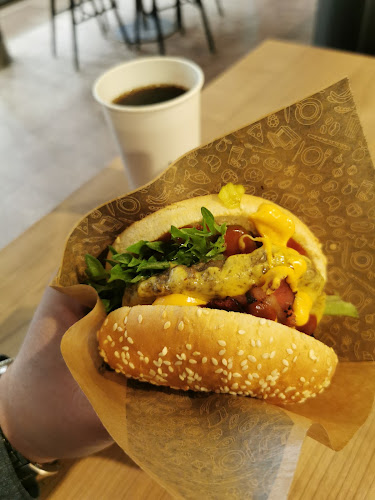 Opinii despre HelmiSimpukka în Ylöjärvi - Ravintola-ala