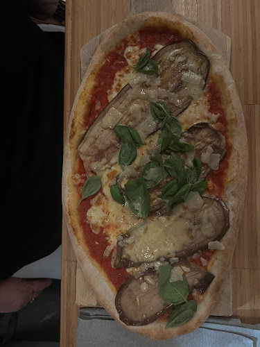 Comments and reviews of Tårget