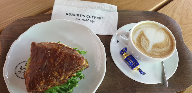 Comentarii opinii despre Robert's Coffee