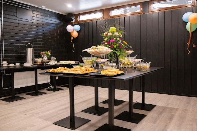 Comentarii opinii despre Ravintola Rinssi-Eversti Oy