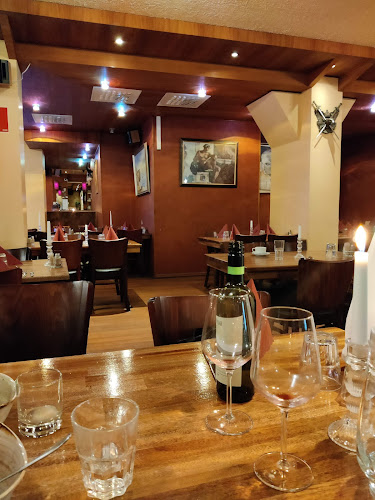 Pakkahuoneenkatu 6, 90100 Oulu