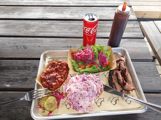 JJ's BBQ - Ravintola-ala