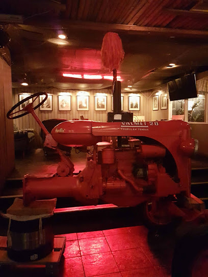 Redneck Bar & Kitchen