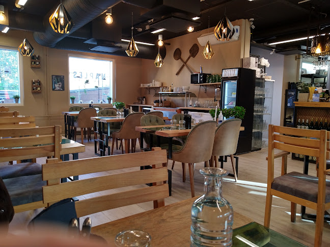 Comentarii opinii despre Naples Food & Wine Munkkiniemi