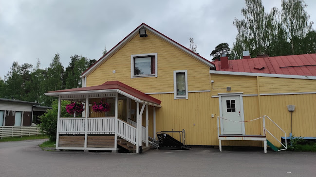 Comments and reviews of Huovisen Leipomo Kastellin myymälä