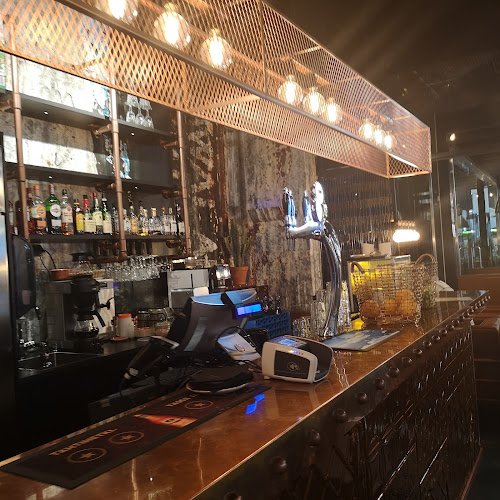 https://www.raflaamo.fi/fi/ravintola/vantaa/amarillo-flamingo-vantaa