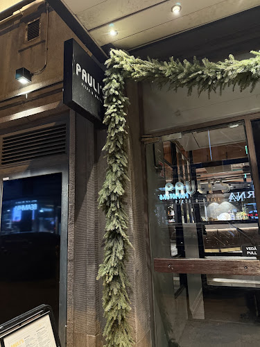 Comentarii opinii despre Pauli's Pizza & Grill