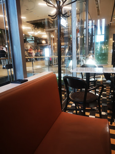 Comentarii opinii despre Fazer Café Kamppi