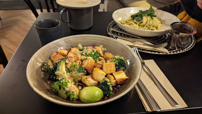 Restaurant Green Hippo - Töölö