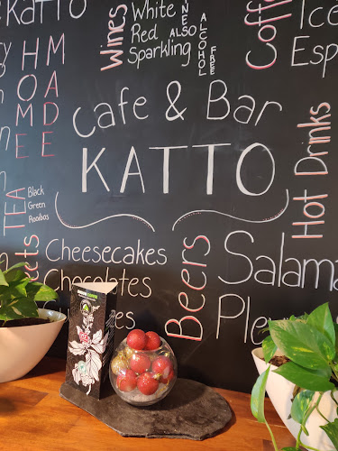 Comentarii opinii despre Café & Bar KATTO