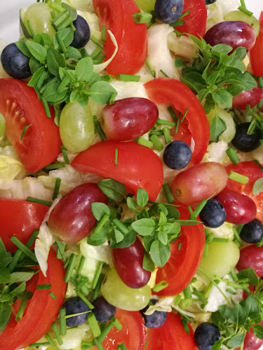 Kolme Tähteä - Ravintola-ala