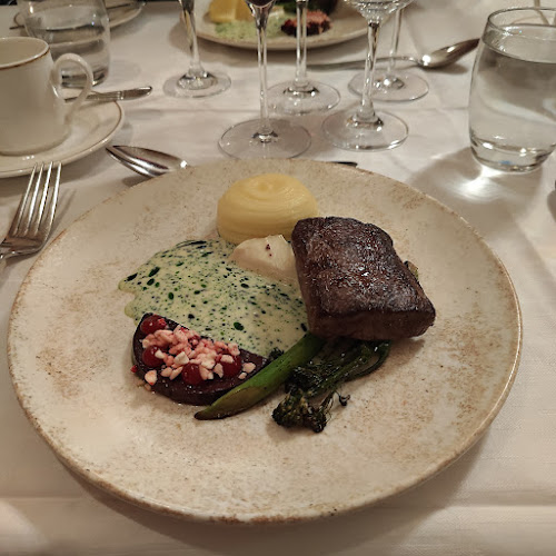 Ravintola Hugo - Ravintola-ala