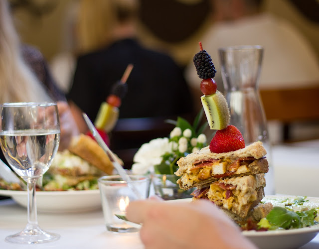 Vaasanpuistikko 18 Inside the market hall (Saluhallen/Kauppahalli, Vaasanpuistikko 18, 65100 Vaasa